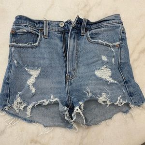 Abercrombie high rise mom shorts